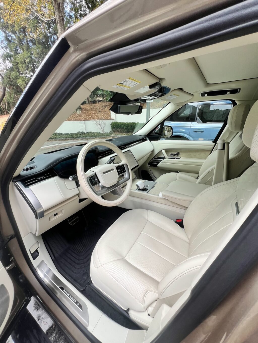 Instagram post from driven2shineautodetail. This post is in position 1.